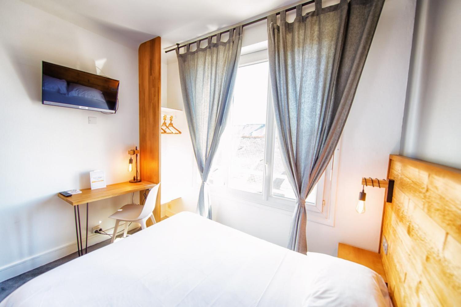 Hotel Victor Hugo Lorient Exterior photo